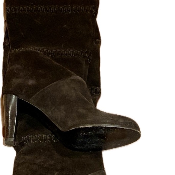 Coach fabulous brown suede heels boots, elegant style, size 7.5 - Picture 11 of 16